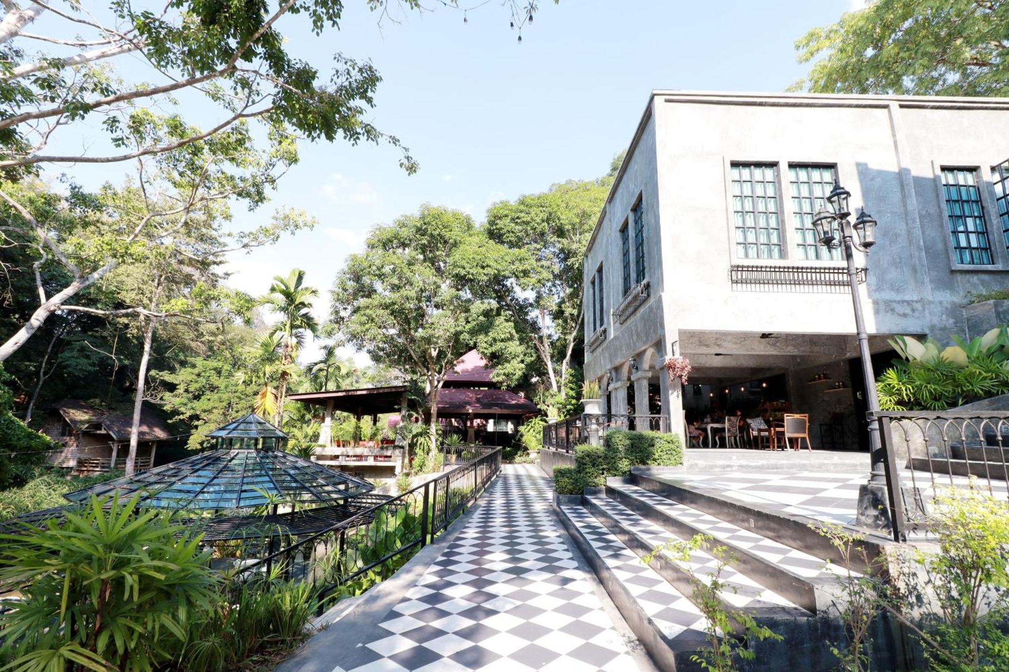 Hotel Capital O 464 At Nata Chiangmai Chic Jungle Mae Rim Exterior foto
